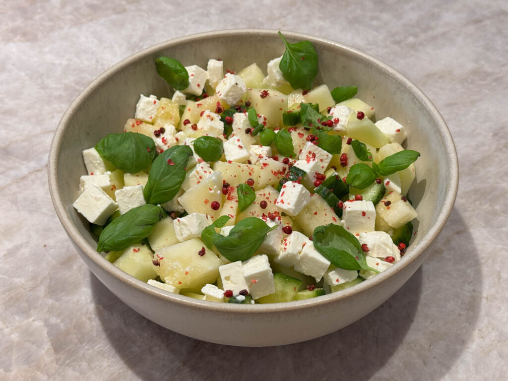 Färdig honungsmelonsallad