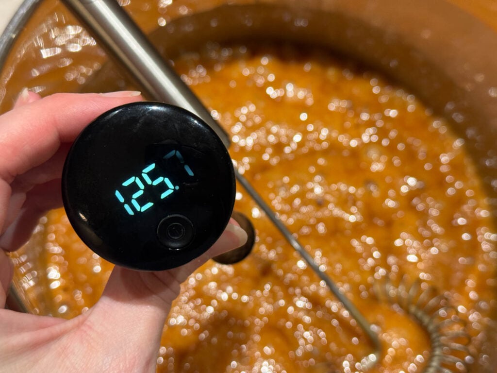 Saffranskolasmet temperaturen har nått 125 grader